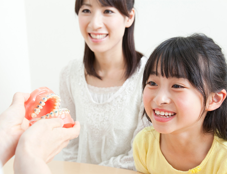松山市（三津駅）の歯医者、みなと歯科おとな子どもクリニックの子どもの矯正歯科